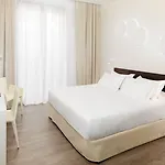 Hotel H10 Port Vell 4* Sup 4*