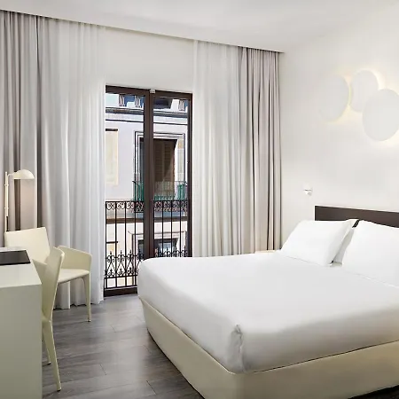 Hotel H10 Port Vell 4* Sup 4*