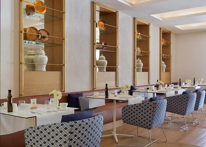 Hotel H10 Port Vell 4* Sup